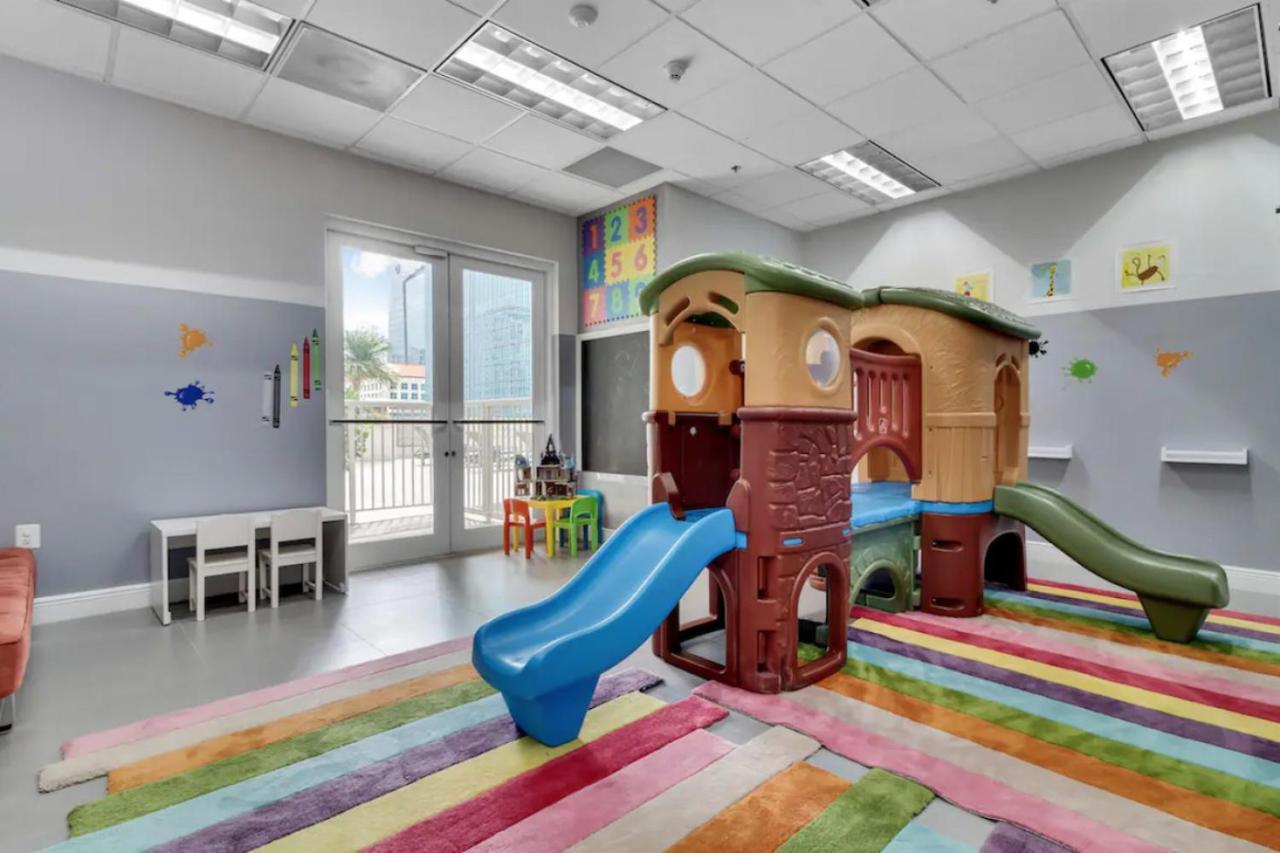 Modern 1 Bed In The Heart Of Brickell With Free Parking Lejlighed Miami Eksteriør billede
