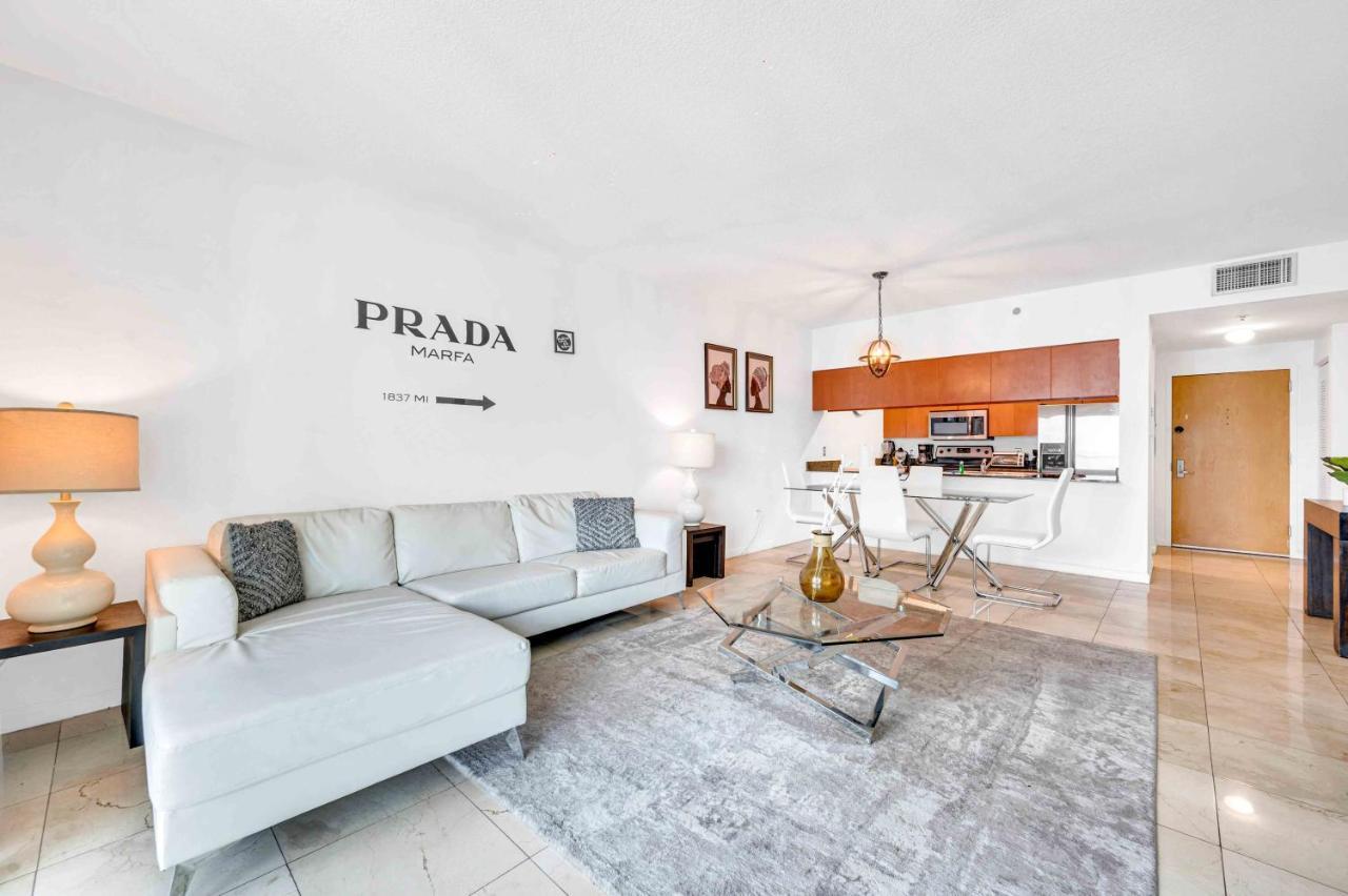 Modern 1 Bed In The Heart Of Brickell With Free Parking Lejlighed Miami Eksteriør billede
