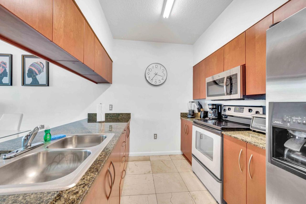 Modern 1 Bed In The Heart Of Brickell With Free Parking Lejlighed Miami Eksteriør billede
