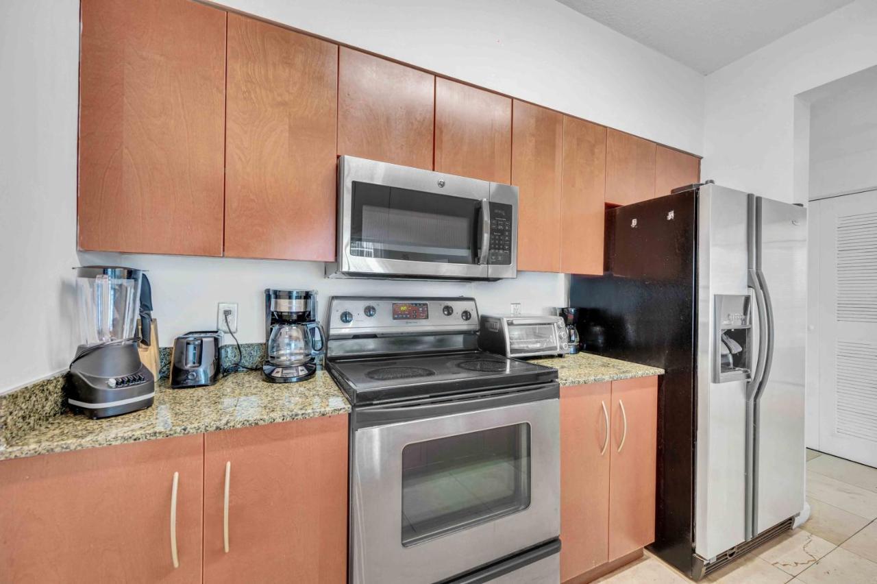Modern 1 Bed In The Heart Of Brickell With Free Parking Lejlighed Miami Eksteriør billede